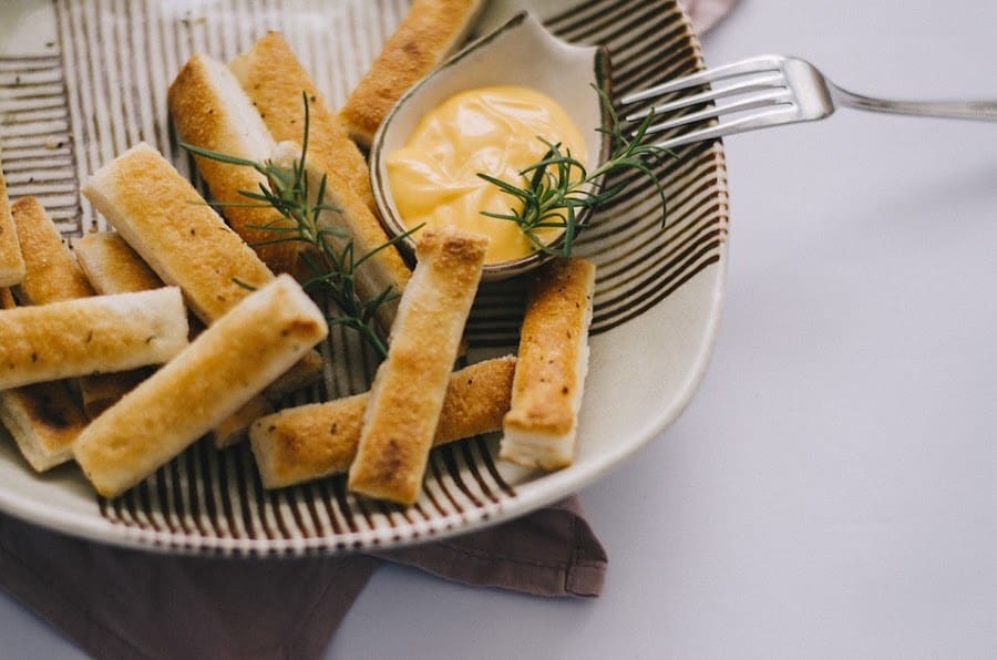 Garlic cheese bread